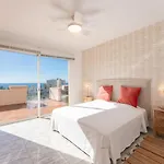 Evita Private Pool, Jacuzzi & Sea Views Villa