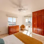 Villa Evita Private Pool, Jacuzzi & Sea Views Costa Adeje (Tenerife)