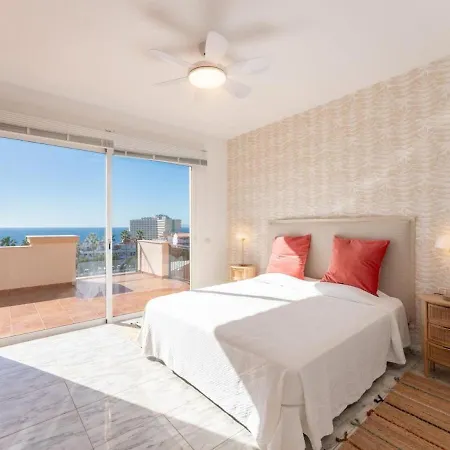 Evita Private Pool, Jacuzzi & Sea Views Villa
