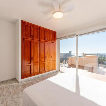 Villa Evita Private Pool, Jacuzzi & Sea Views Costa Adeje (Tenerife)