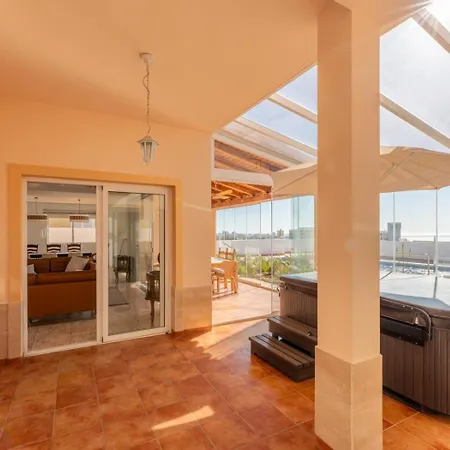 Evita Private Pool, Jacuzzi & Sea Views Villa