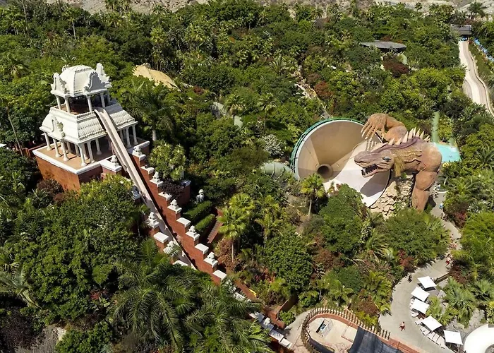 Willa Evita Private Pool, Jacuzzi & Sea Views *