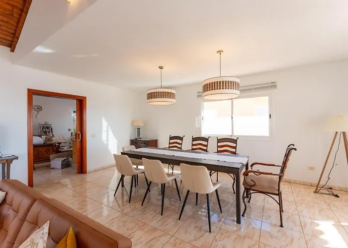 Evita Private Pool, Jacuzzi & Sea Views Willa Costa Adeje (Tenerife)